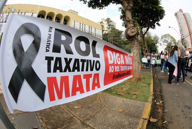 Mobilização no Fórum de Piracicaba mira decisão do STJ no rol da ANS
