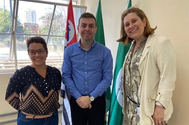 Vereadora Ana Pavão (PL) encaminhou solicitações à Secretaria de Educação nesta quarta-feira (22)