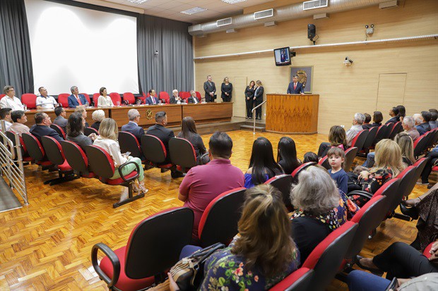 Solenidades foram realizadas no Salão Nobre "Helly de Campos Melges"