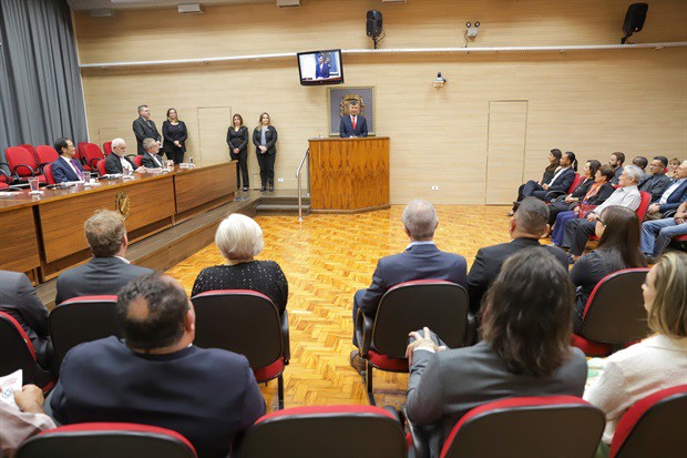 Solenidades foram realizadas no Salão Nobre "Helly de Campos Melges"