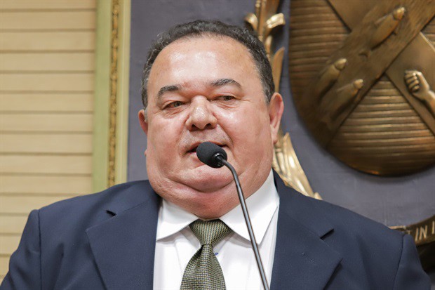 Marco Antônio Ribeiro - Vice-Campeã Olímpico de Judô em 1984, na cidade de Los Angeles