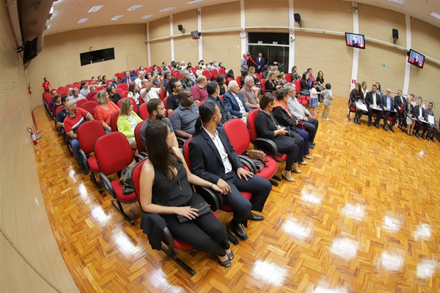 Solenidades foram realizadas no Salão Nobre "Helly de Campos Melges"