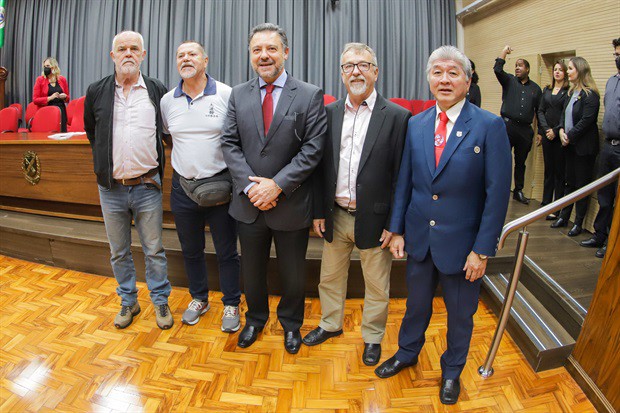 Solenidades foram realizadas no Salão Nobre "Helly de Campos Melges"