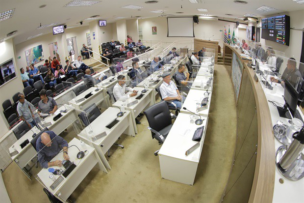 Votação dos 11 PLs do Executivo aconteceu na tarde desta segunda-feira (27)