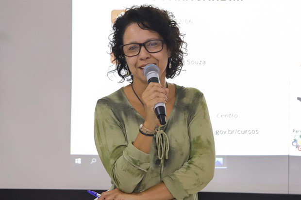 Evento abordou dicas para criação de abelhas nativas no ambiente urbano