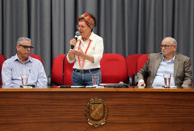 Retomada da homenagem acontece quando se completam 10 anos de instituição do prêmio e do falecimento do professor Elias Boaventura