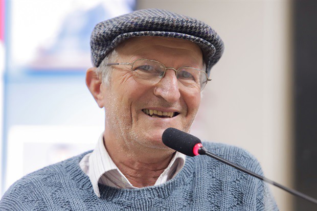 Programa promove atendimentos para crianças em Escolas do município