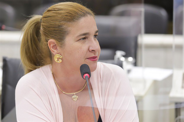 Vereadora Alessandra Bellucci (Republicanos) é autora da homenagem