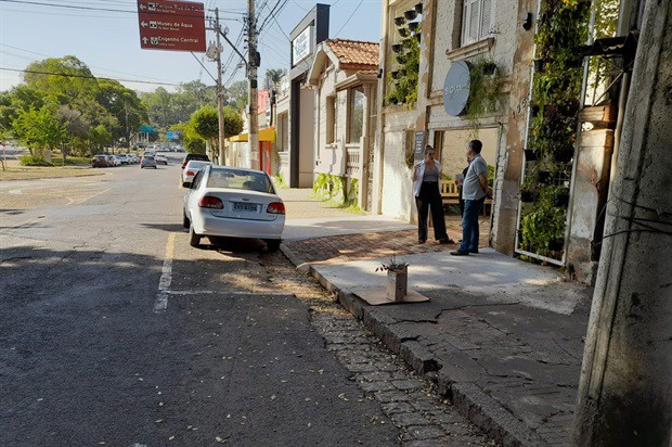 Vereador Pedro Kawai (PSDB) é autor de duas indicações que sugerem construção de canaleta e demarcação de vaga de estacionamento exclusiva para idosos