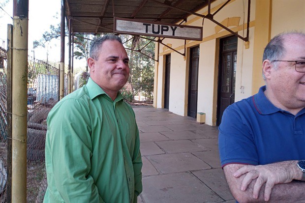 Os eventos foram organizados pela prefeitura e tiveram a participação das comunidades desses dois bairros tradicionais do município e muitas homenagens