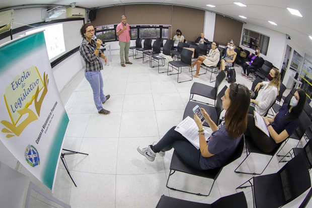 Palestra ocorre de forma presencial nesta quarta-feira (3) na rua do Rosário, nº 833 - Centro
