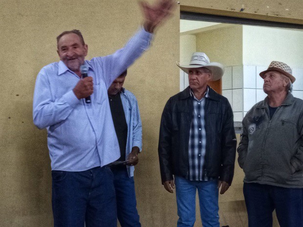 Celebração do Divino Espirito Santo no distrito de Artemis