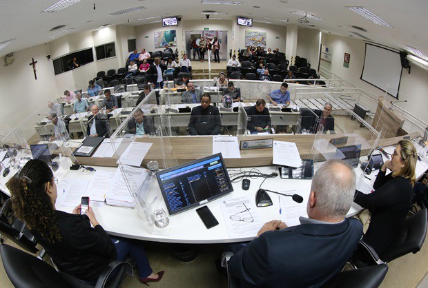 Requerimento 597/2022 foi aprovado durante a reunião ordinária desta segunda-feira (15)