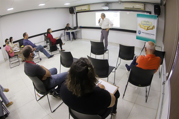 Atividade aconteceu de maneira presencial, no prédio anexo da Câmara