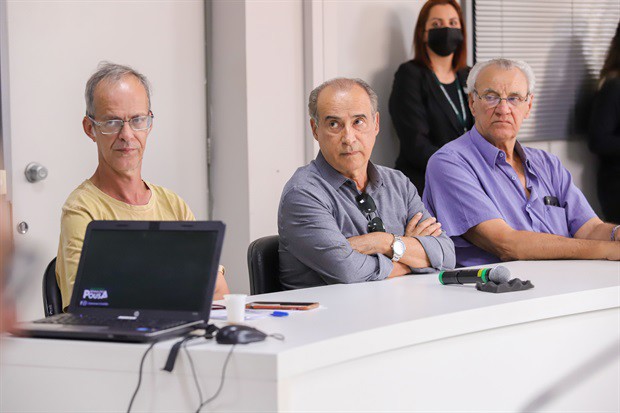 Reunião contou com a presença de comerciantes, lojistas e teve a participação de cidadãos interessados em debater a questão das vagas rotativas na cidade
