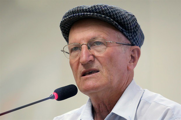 Paulo Camolesi em discurso na condição de líder de partido durante a 43ª reunião ordinária de 2022, realizada nesta segunda (19)