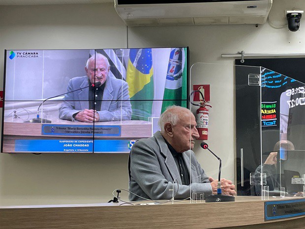 O arquiteto e urbanista João Chaddad, que participou do projeto e execução das obras do prédio da Pinacoteca entre as décadas de 60 e 70 discursou aos parlamentares antes da votação do projeto