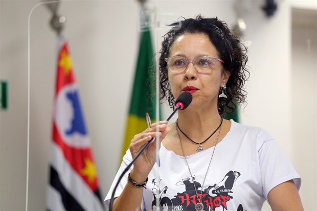 Vereadora Sílvia Morales (PV)