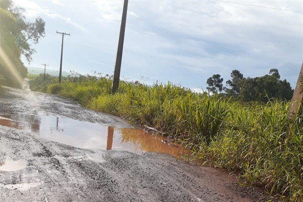 Vereador pede manutenção de estradas rurais