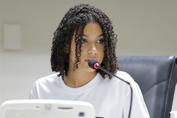 Câmara recebe alunos da Helio Penteado de Castro