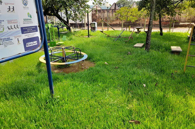 Anel viário e parque do centro comunitário precisam de manutenção