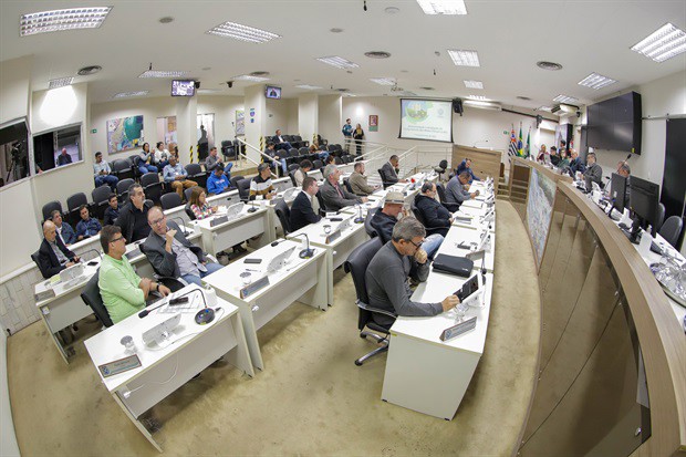 Audiência para demonstração e avaliação do cumprimento das metas fiscais do primeiro quadrimestre de 2023 teve início às 14h desta quarta (31)