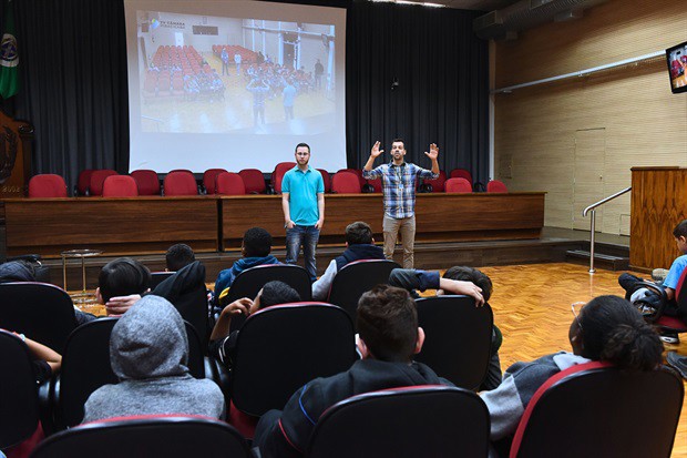 Passeio educacional desperta vocações em seletiva da Edson Rontani