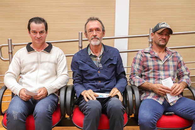 Contemplados da noite