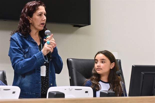 Alunos do Colégio Adventista participam do "Conheça o Legislativo