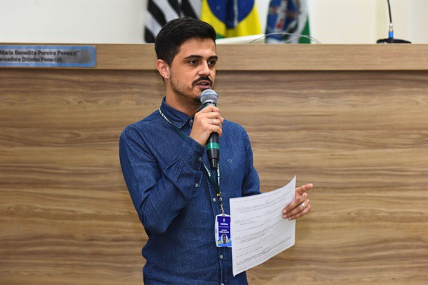 Alunos do Colégio Adventista participam do "Conheça o Legislativo