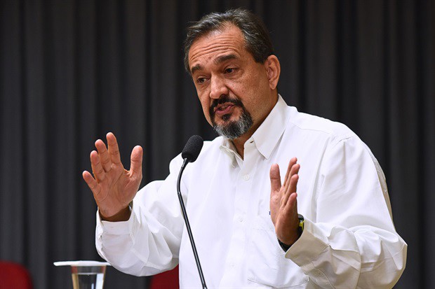 Médico Rodrigo Reis esteve na Câmara Municipal de Piracicaba para atividade da Escola do Legislativo