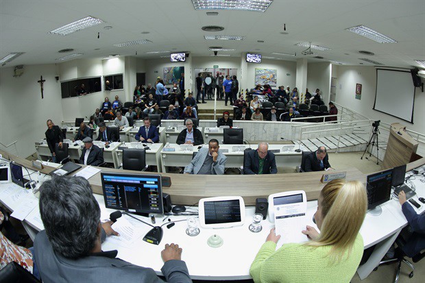 Vereadores analisaram ainda vetos do Executivo durante a 46ª Reunião Ordinária