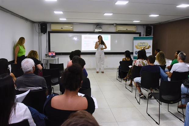 Roda de conversa foi resultado de uma parceria entre Escola do Legislativo, Condef e Senac
