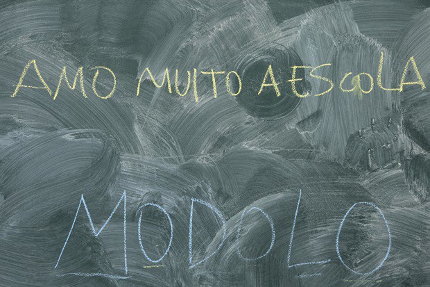 Durante a visita, a vereadora pôde conhecer o trabalho pedagógico e administrativo desenvolvido pela unidade