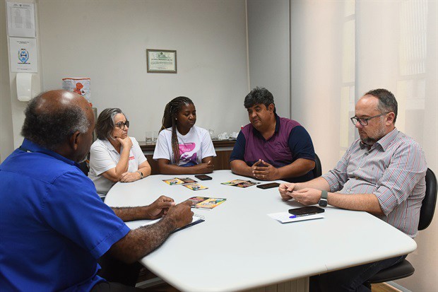 Martim Vieira, Emília Caparroz, Renata Aguiar, Wagner Oliveira, Fábio Dionísio