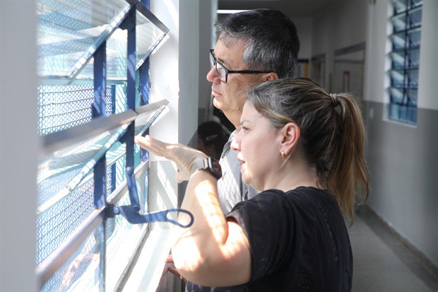 Vereador Pedro Kawai conhece projeto Ser verde: práticas ecológicas comunitárias, desenvolvido por alunos da Escola Municipal Joaquim Carlos Alexandrino de Souza