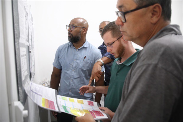 À tarde, CPI fez diligência na UPA, averiguou o estoque e registros de aplicação do soro antiescorpiônico