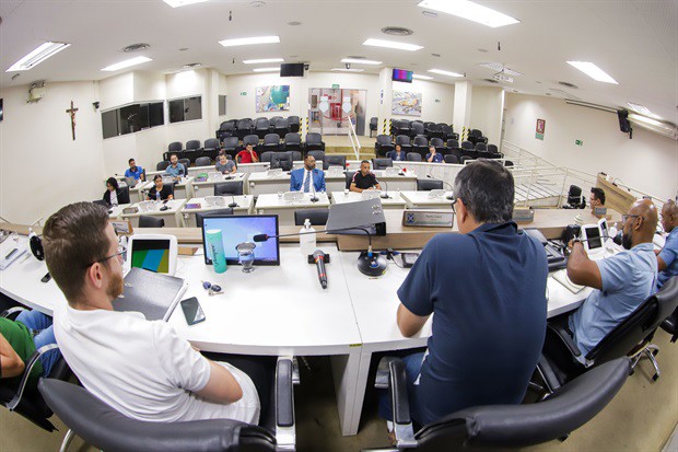 Mãe, tio e avô de Jamilly relataram à CPI como foi o atendimento da criança na UPA