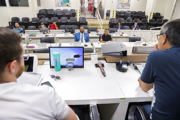 Mãe, tio e avô de Jamilly relataram à CPI como foi o atendimento da criança na UPA