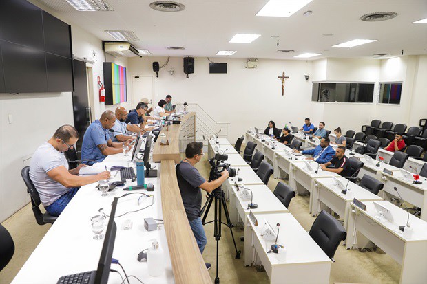 Mãe, tio e avô de Jamilly relataram à CPI como foi o atendimento da criança na UPA