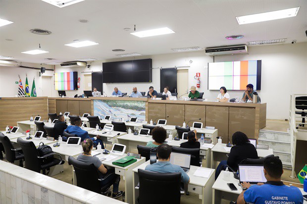 Mãe, tio e avô de Jamilly relataram à CPI como foi o atendimento da criança na UPA