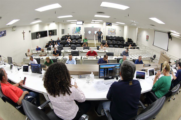 Orçamento 2024 foi aprovado em reuniões extraordinárias na tarde desta quarta-feira (6)