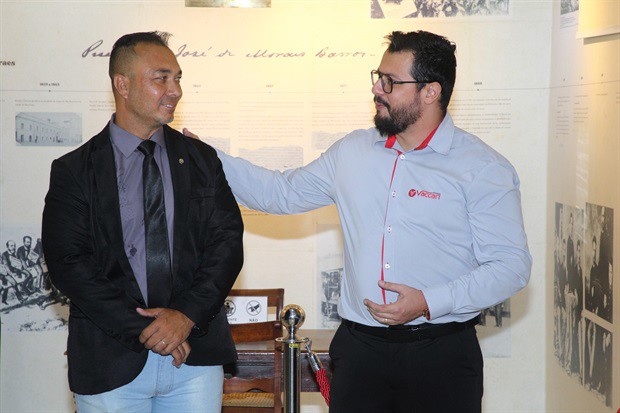 Ciro Romualdo (à esquerda) e Sidney Nunes Caetano Junior