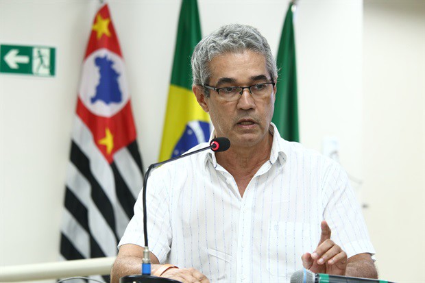 Professor Antonio Ribeiro de Almeida Júnior falou dos conflitos na Ucrânia e em Gaza