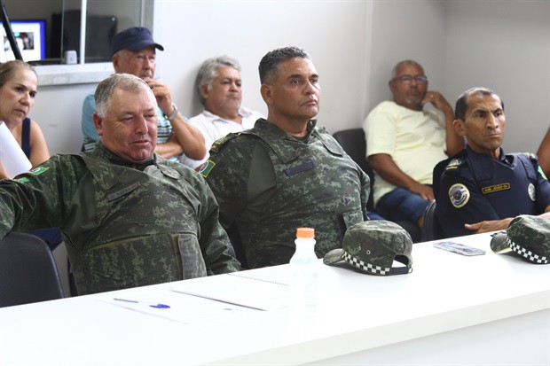 Participaram do encontro desta terça-feira (19) representantes do poder público e da sociedade civil 