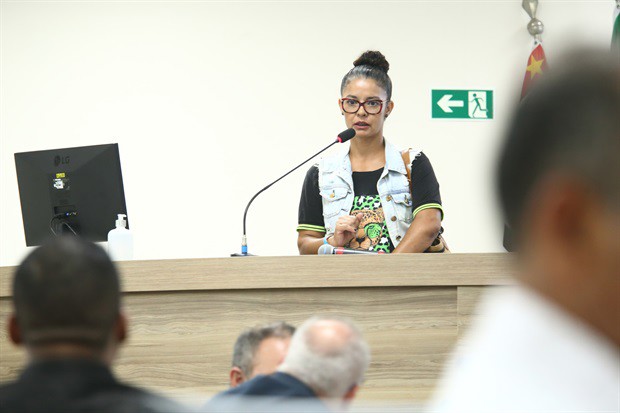 Sandra Aparecida de Souza ocupou a tribuna popular da Câmara na segunda-feira (1º)