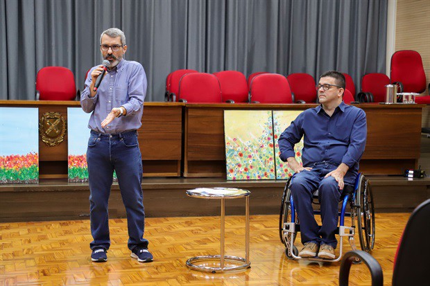 Câmara realiza debate sobre inclusão e direitos dos autistas
