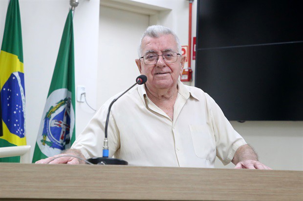 Waldemar Romano foi entrevistado no "Câmara Convida", da TV Câmara PiracicabaWaldemar Romano foi entrevistado no "Câmara Convida", da TV Câmara Piracicaba