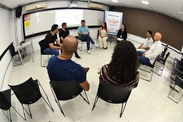 Técnicos da Câmara de Angra dos Reis conhecem estrutura do Legislativo