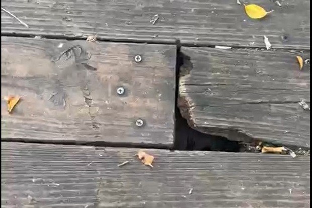 Vereador Gilmar Rotta identificou problemas de manutenção na Ponte Pênsil